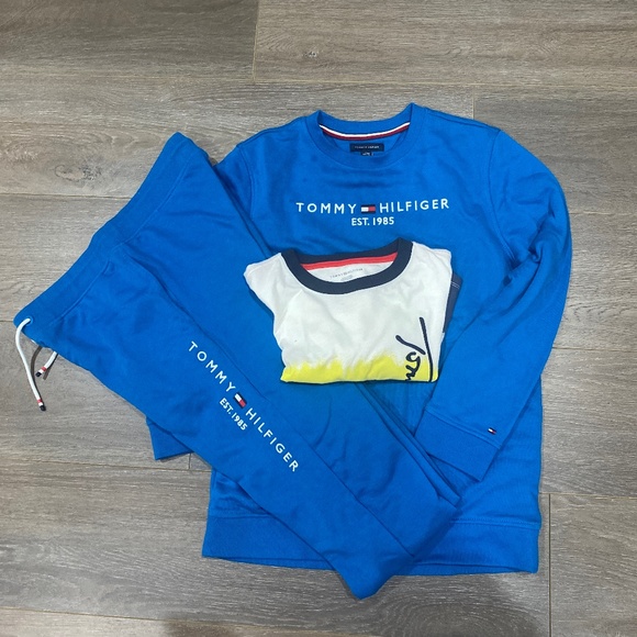 Boys Tommy Hilfiger 3 piece set